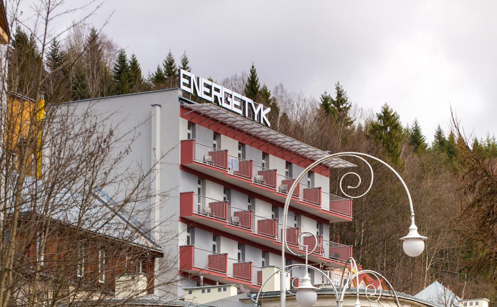 Hotel Sanatorium Energetyk à Krynica-Zdrój Extérieur photo